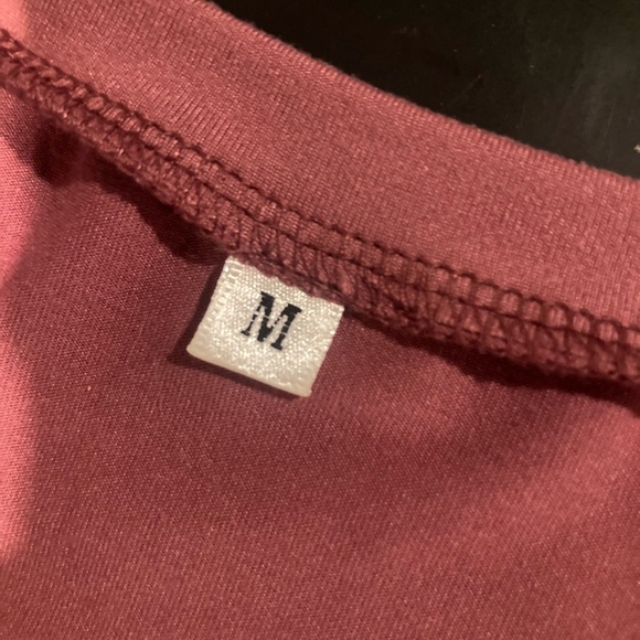 Elegant Pink Sleeveless Dress - Picture 2 of 6